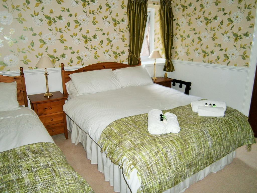 Arisaig Guest House Perth Room photo